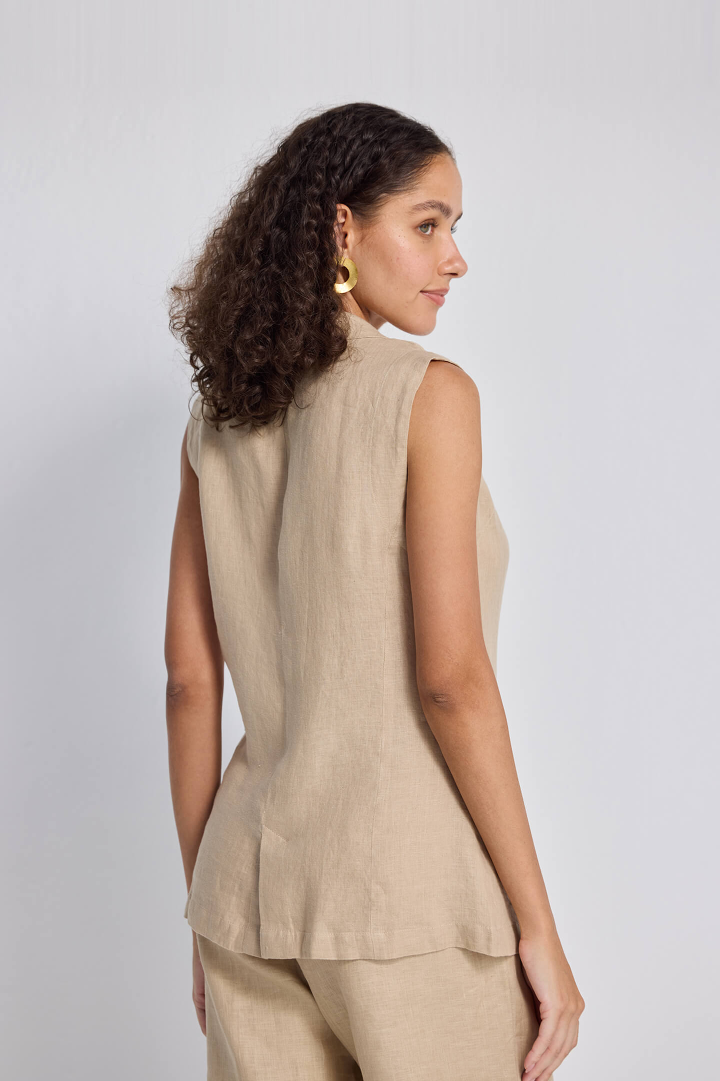 Sleeveless Hemp Jacket